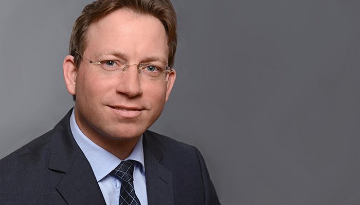 Professor Florian Elert, HSBA Hamburg School of Business Administration 